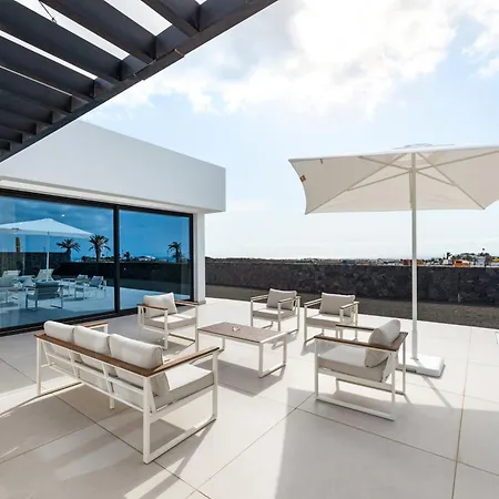 Luxury Holyhome - Sea View * Costa Teguise